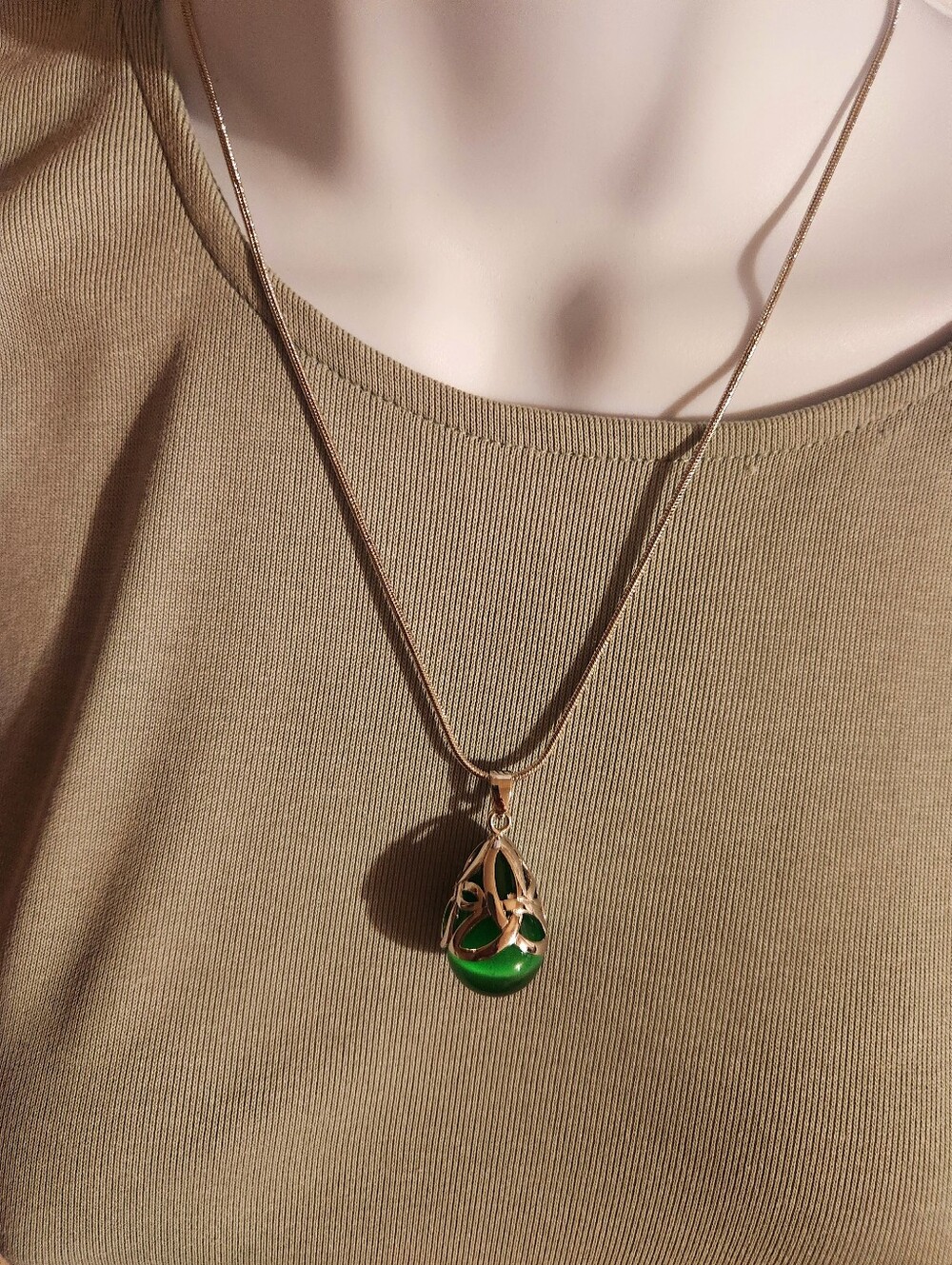 Neclace - Picture 2 of 7